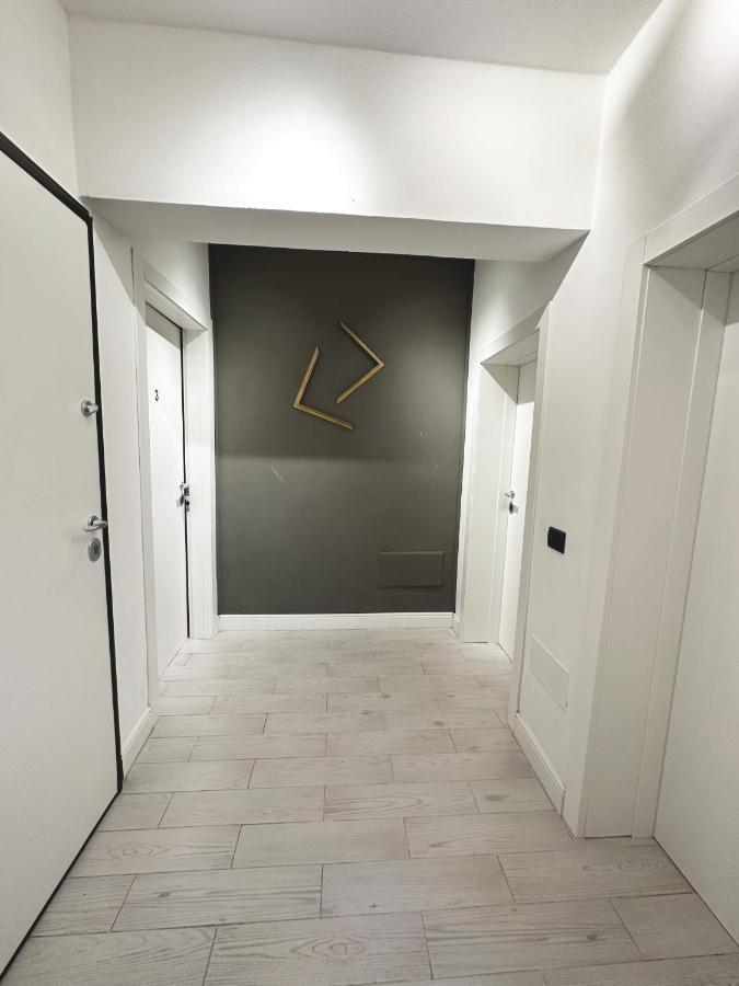 Casa Mancas - Luxury Rooms เวโรนา ภายนอก รูปภาพ