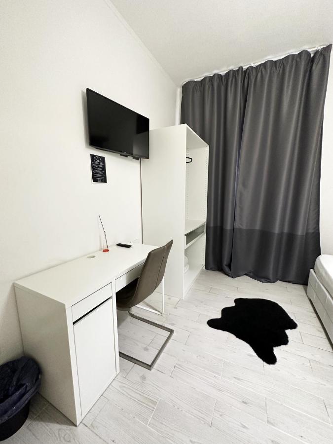 Casa Mancas - Luxury Rooms เวโรนา ภายนอก รูปภาพ